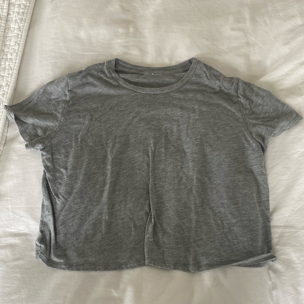 Alo Cropped Shirt Gray Size Medium